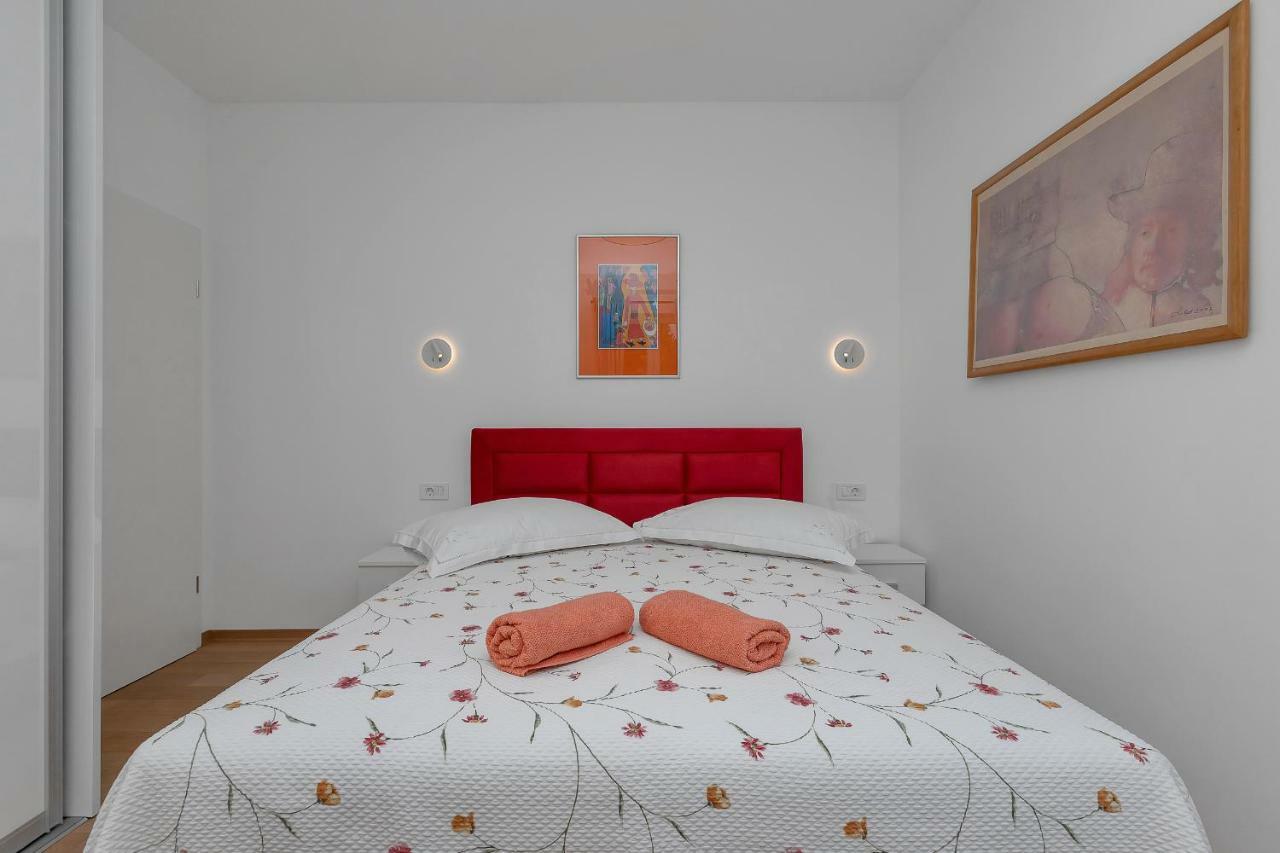 Apartment Mediteraneo ماكارسكا المظهر الخارجي الصورة